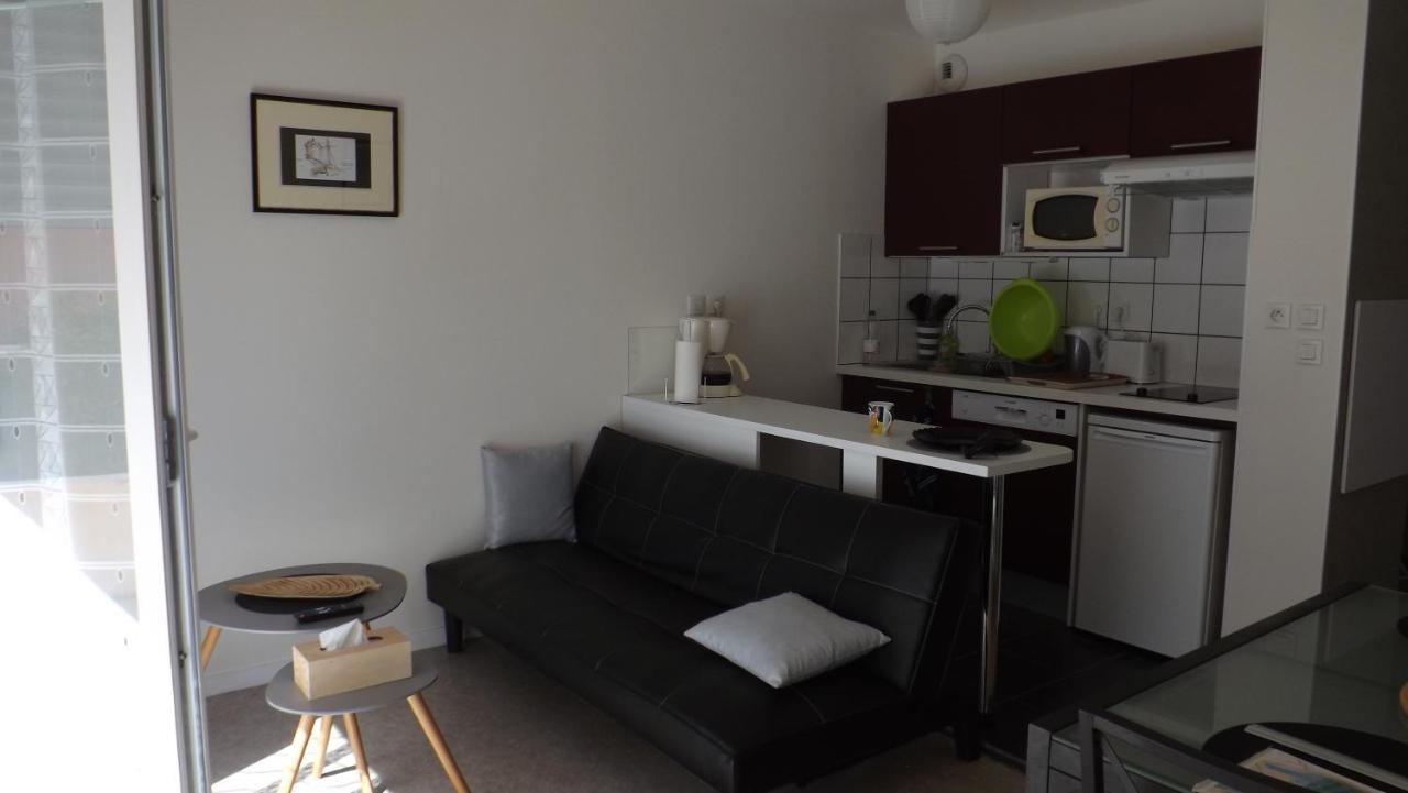 Appartement T2 ,Parking Prive,Terrasse, 10 Mns A Pieds De La Cite Corsaire Et Ses Plages Сен-Мало Экстерьер фото